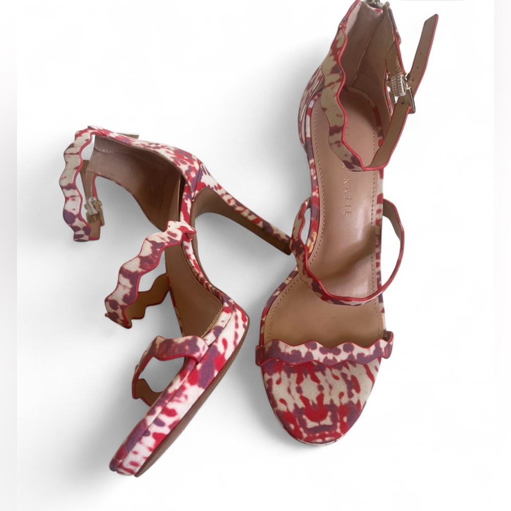 Kelly & Katie purple and pink Patterned Women's heels